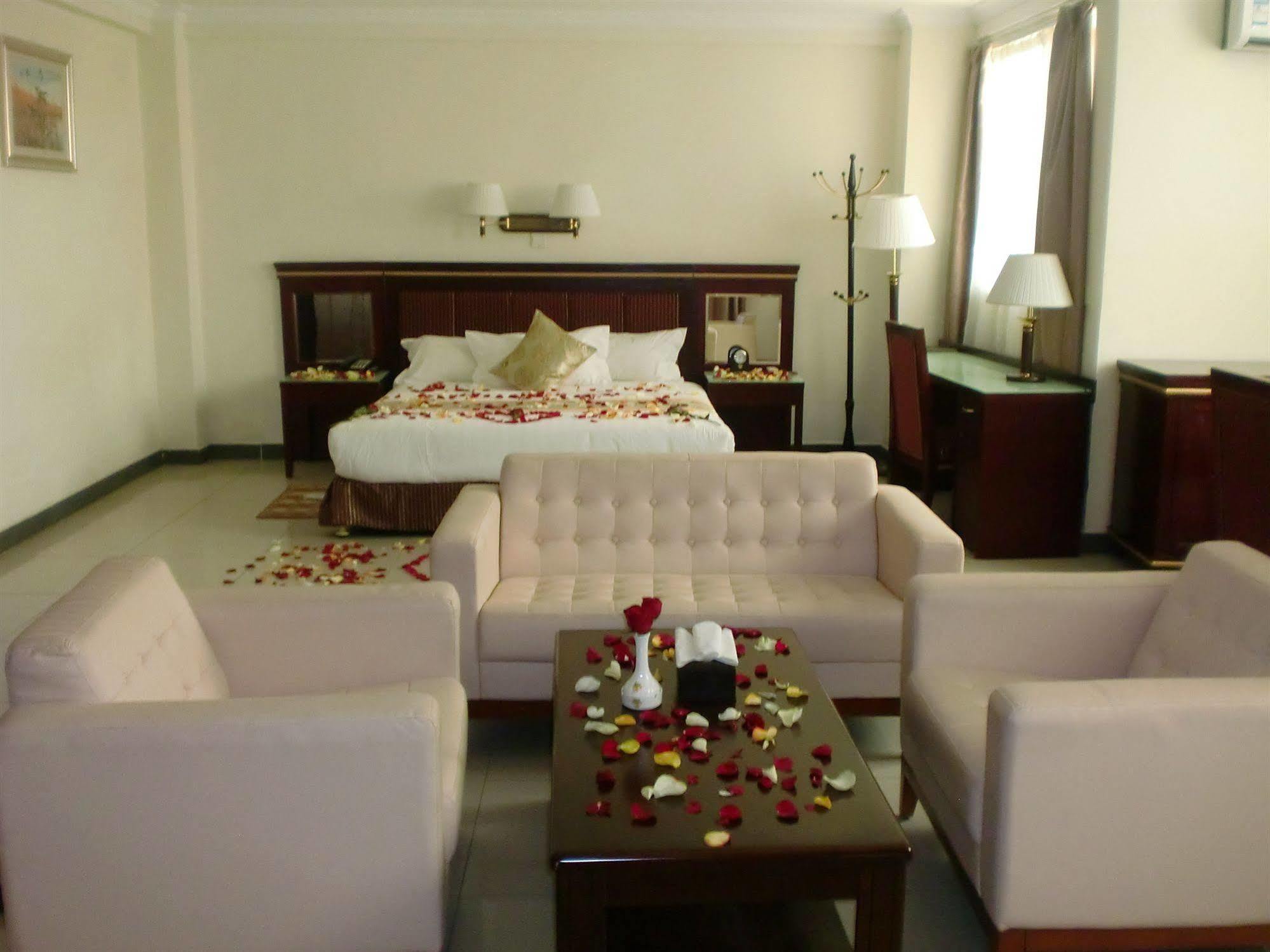 Florida International Hotel Гондэр Экстерьер фото
